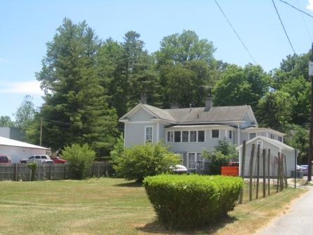 Brevard_Apartments_1_Brevard_nc.JPG